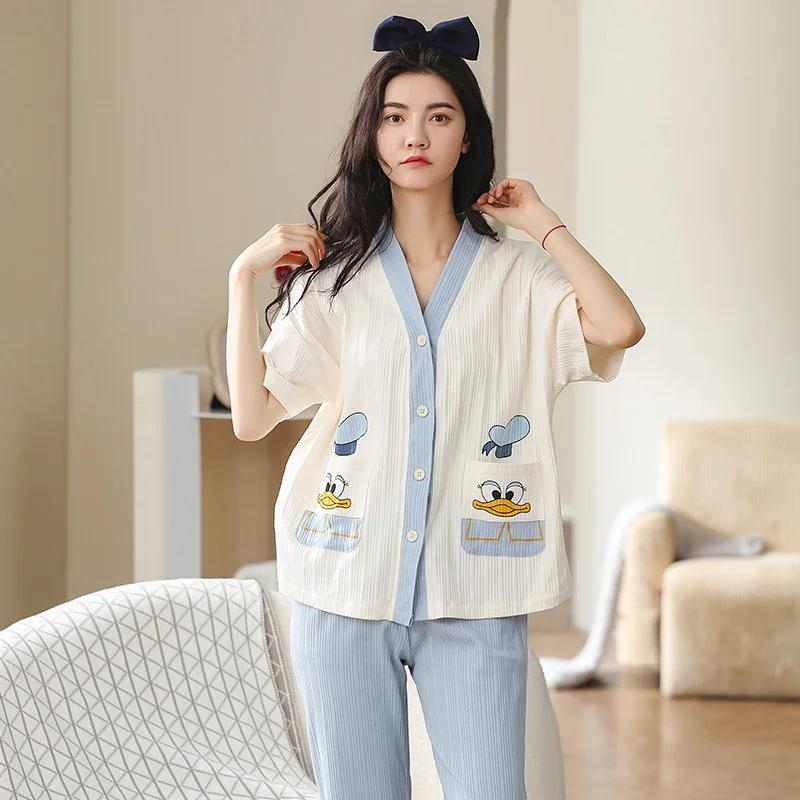 new spring pajamas, women's summer v-neck cardigan, short sleeved trousers, loose, large  thin home clothes can be worn outside
