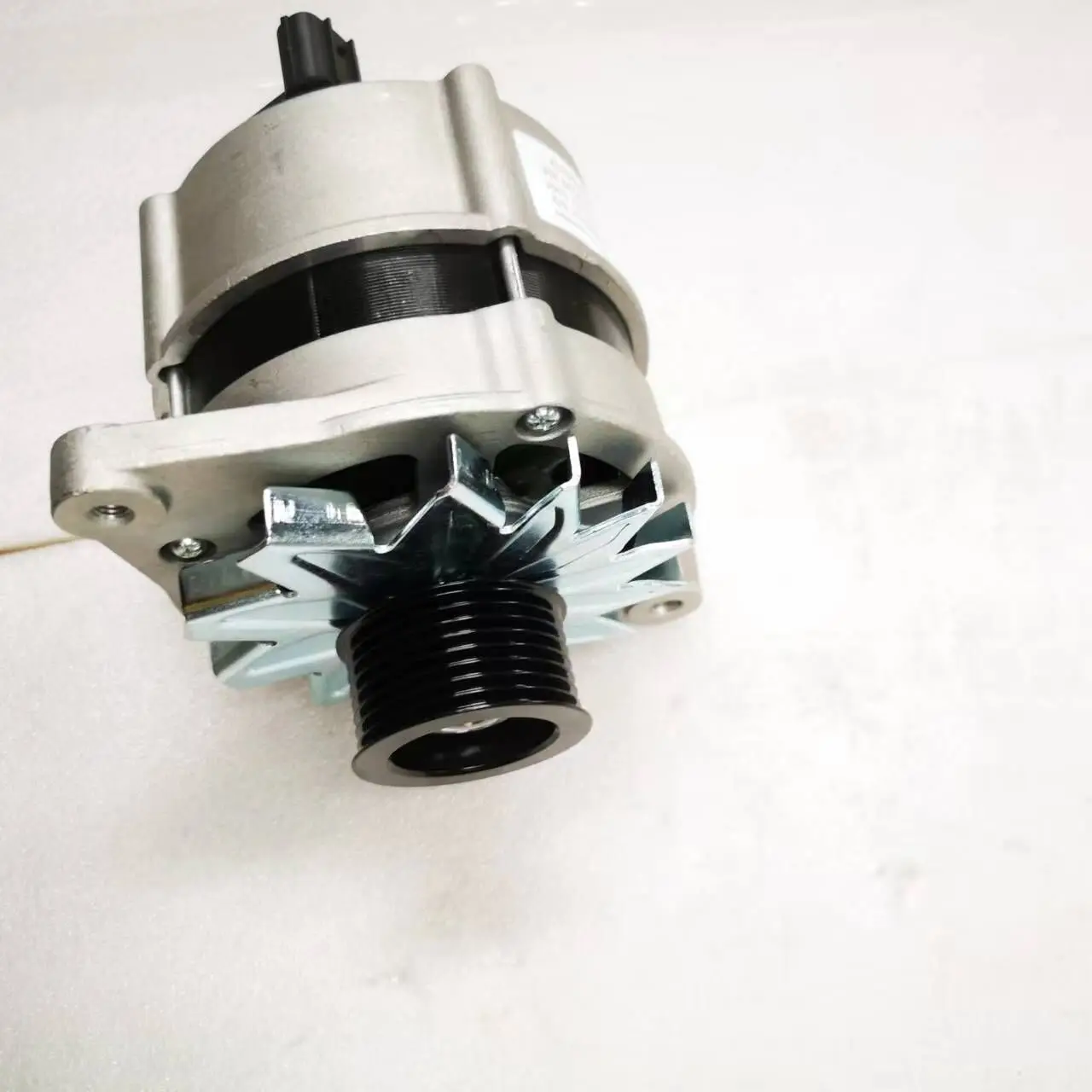 Генератор ATG13279 для строительной техники Международный комбайн 570MXT Series III