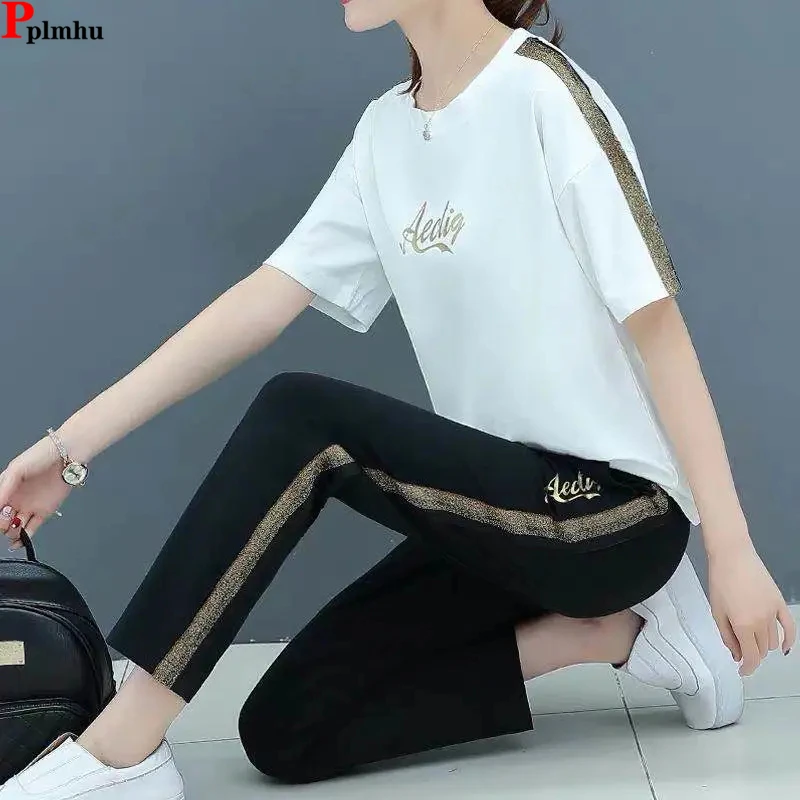 

Спортивный костюм из двух предметов, повседневный костюм с коротким рукавом, шаровары до щиколотки с завышенной талией, свободные брюки в К...