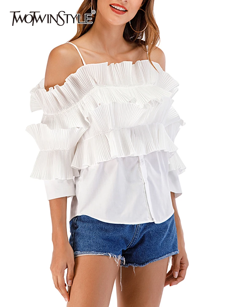 

TWOTWINSTYLE рубашка со складками для женщин с вырезом лодочкой и расклешенными рукавами, лоскутный пуловер, Весенняя блузка, женская модная одеж...