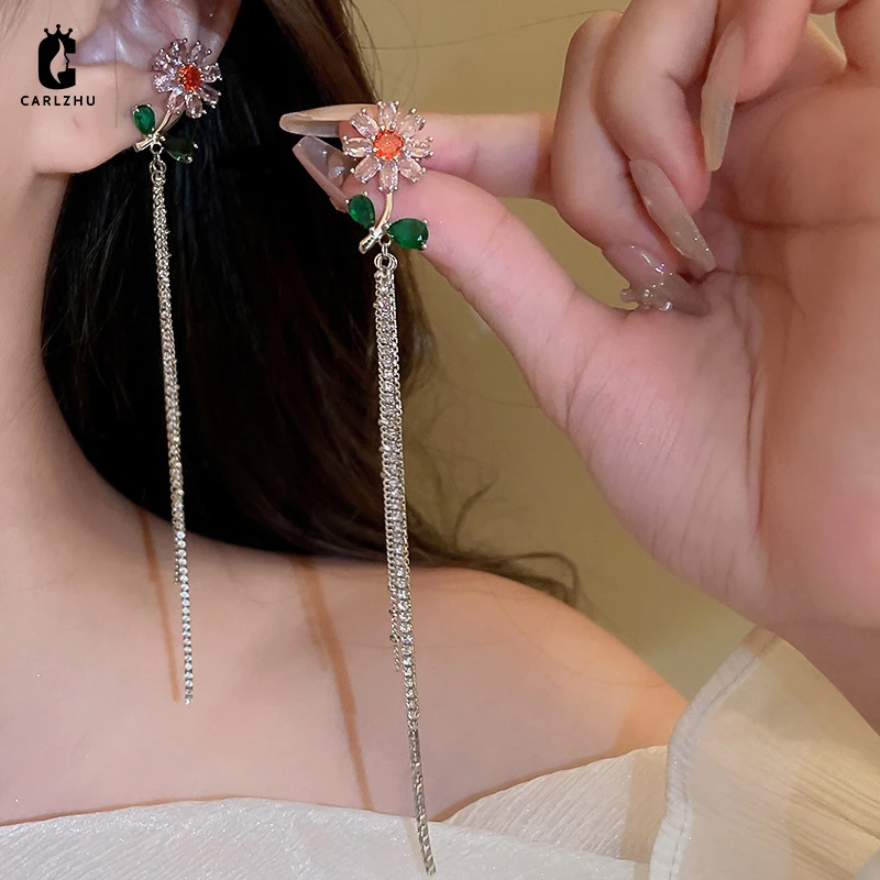 

Light Luxury Zircon Flower Long Tassel Ear Clip Earrings for Women Fashion Earbone Clips Without Pierced Party Jewelry