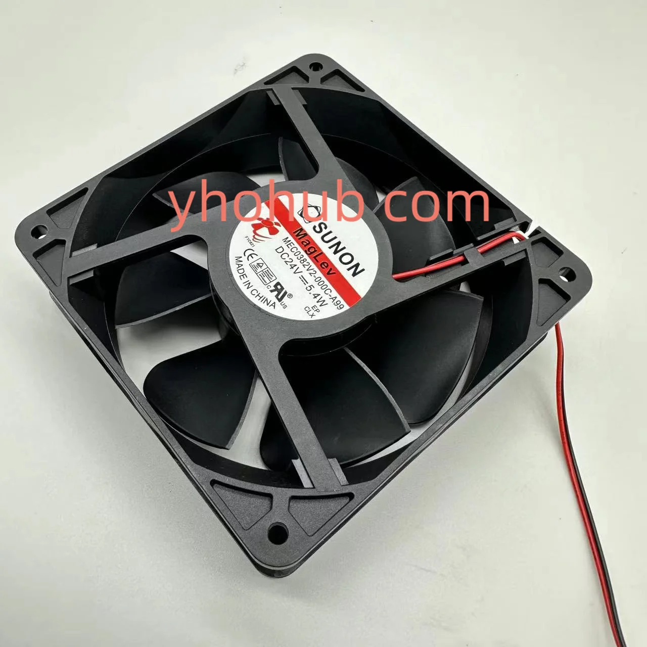 

SUNON MEC0382V2-000C-A99 DC 24V 5.4W 120x120x38mm 2-Wire Server Cooling Fan