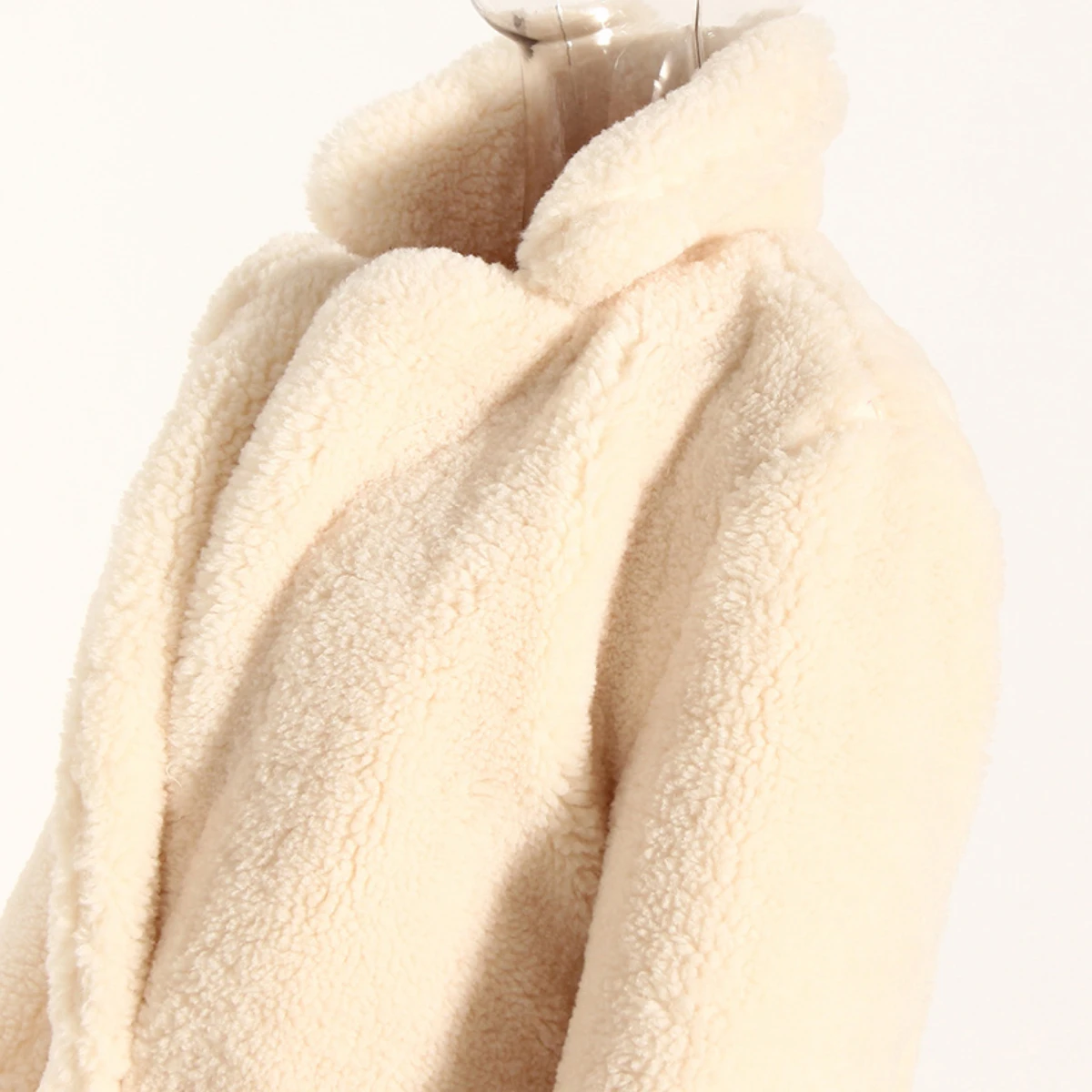 High End Luxury Designer Clothing Women's Lamb Wool Coat Winter Jackets Lacing Strap Long Sleeve Tassels Warm Fleece Jacket New