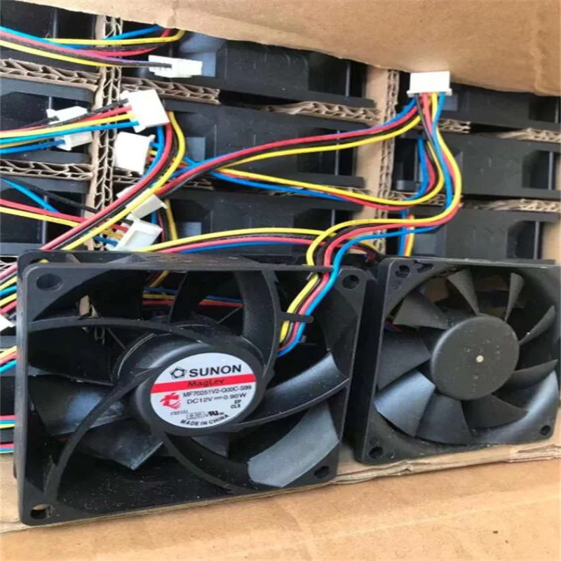 Оптовая продажа: четырёхпроводной вентилятор sunon mf70251v2-q00c-s99 7025 12v0.9w