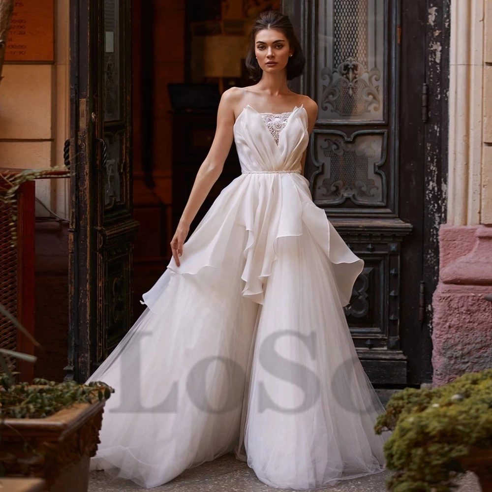 

Vintage Wedding Dress Pleat Strapless Exquisite Appliques Sashes Tiered Sleeveless Tulle Sweetheart Robe De Mariee Women