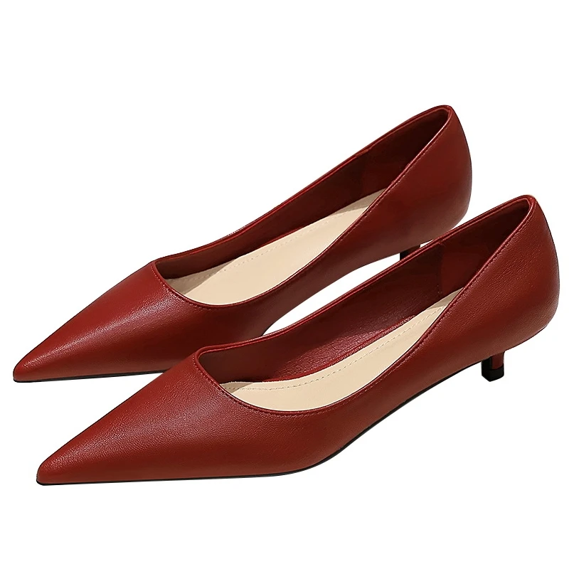 Туфли-лодочки женские на среднем каблуке мягкая кожа элегантные классические