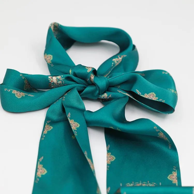 

Женский модный квадратный шелковый шарф с принтом от китайского поставщика