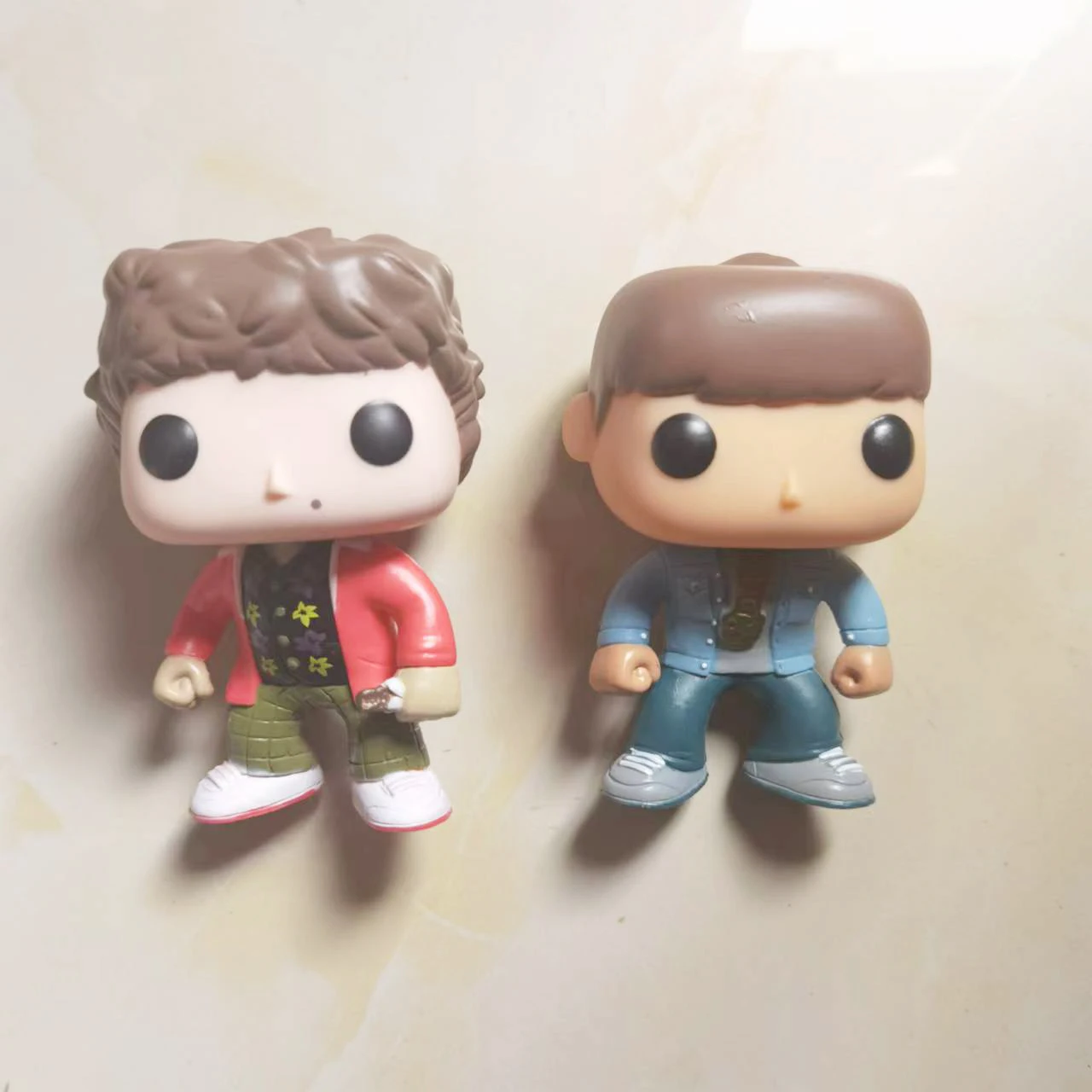 

Anime The Goonies Chunk and Mikey Vinyl Model Figure 10cm