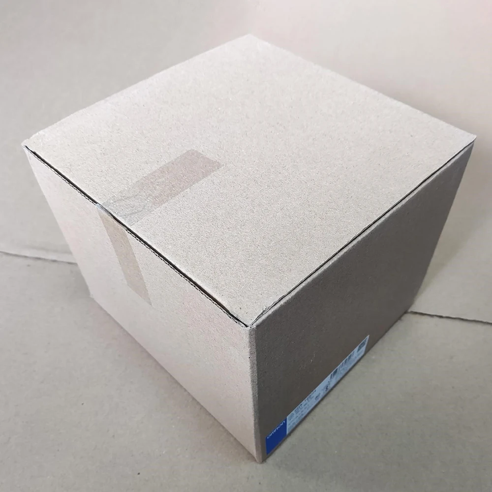 S8VK-X03005-EIP 30W5DC 5A 100-240AC PS Импульсный источник питания EIP