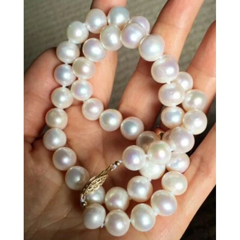 

Elegant natural freshwater 9-10mm Round pearl necklace 45cm AAA 14K Clasp