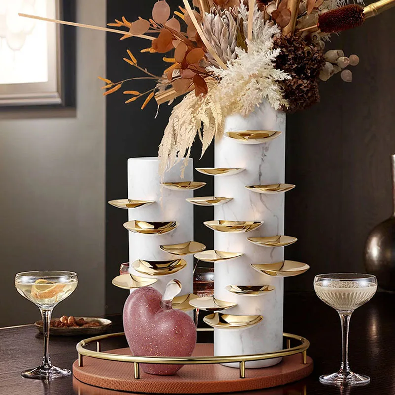 

Natural Marble Inlaid With Gold Stainless Steel Scales Flower Ware For Home Hotel Restaurant Table Decor Display Crafts Vase