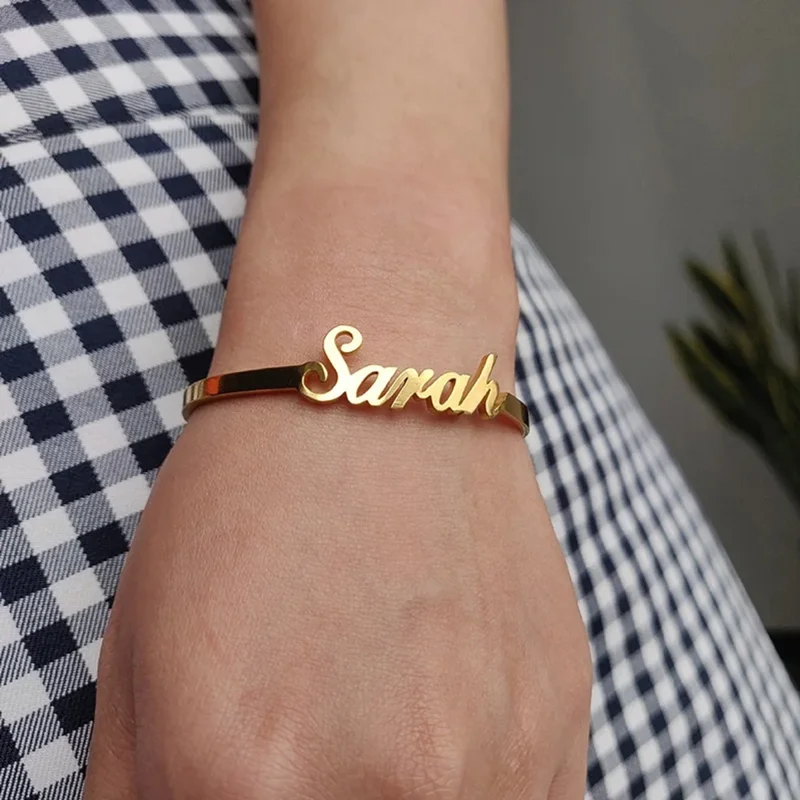 

Adjustable Custom Cursive Name Bangles For Women Men Children Hand Jewelry Personalized Nameplate Bracelets Bangles Friendship