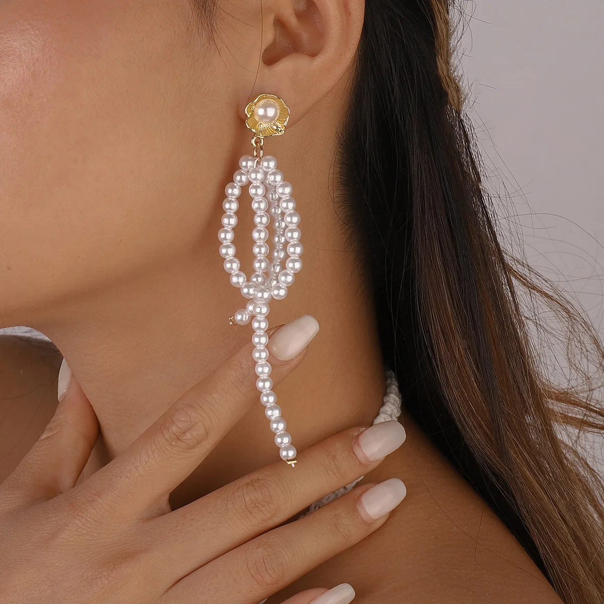 

2022 Fashion Golden Pearl Beads Tassel Earring for Woman 2022 New Trend Gold Pearl Beads Chain Dangle Earrings Wedding Jewelry