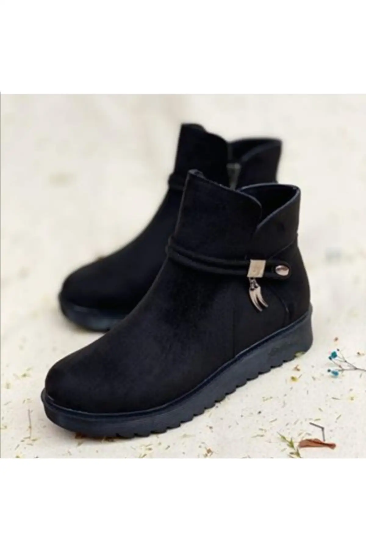 

Women's Black Suede Boots
