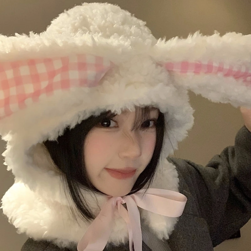 Белая шапка с кроличьими ушками для зимних видов спорта езды на велосипеде и