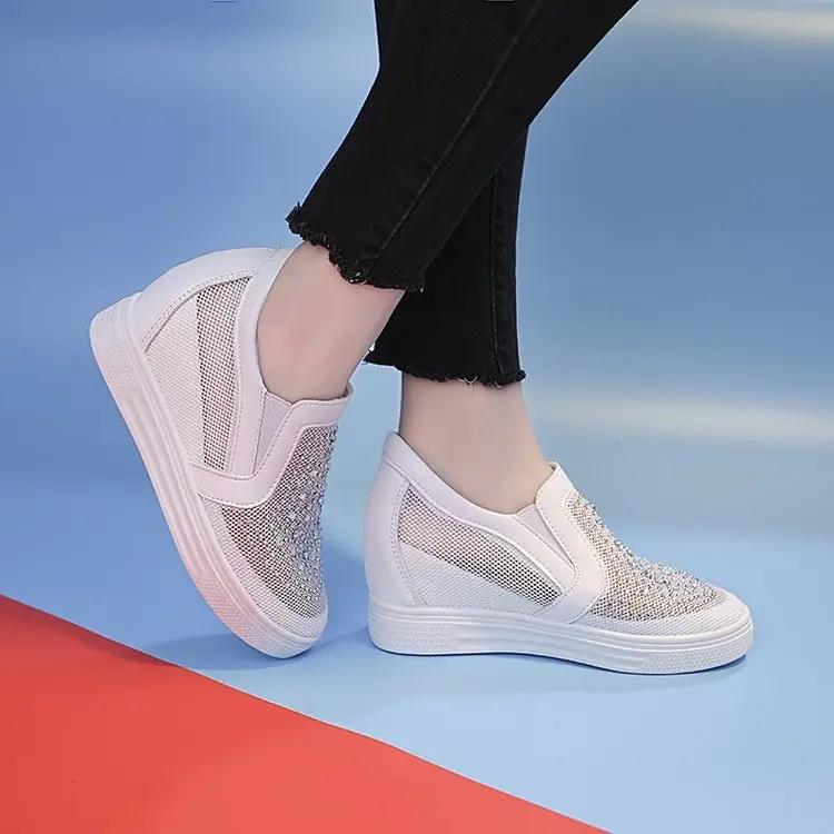 

Crystal Slip On Shoes For Women Increas Height Casual Female Sneakers Flats Clogs Platform Rhinestone Slip-on Summer Breathable