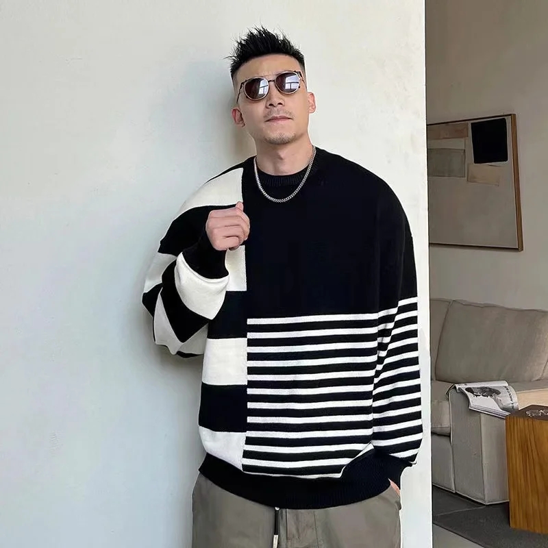 

2022 Winter Men's Fashion Round Neck Pullover Keep Warm Wool Sweater Casual Stripe Printing Retro Knitting High-quality Coats