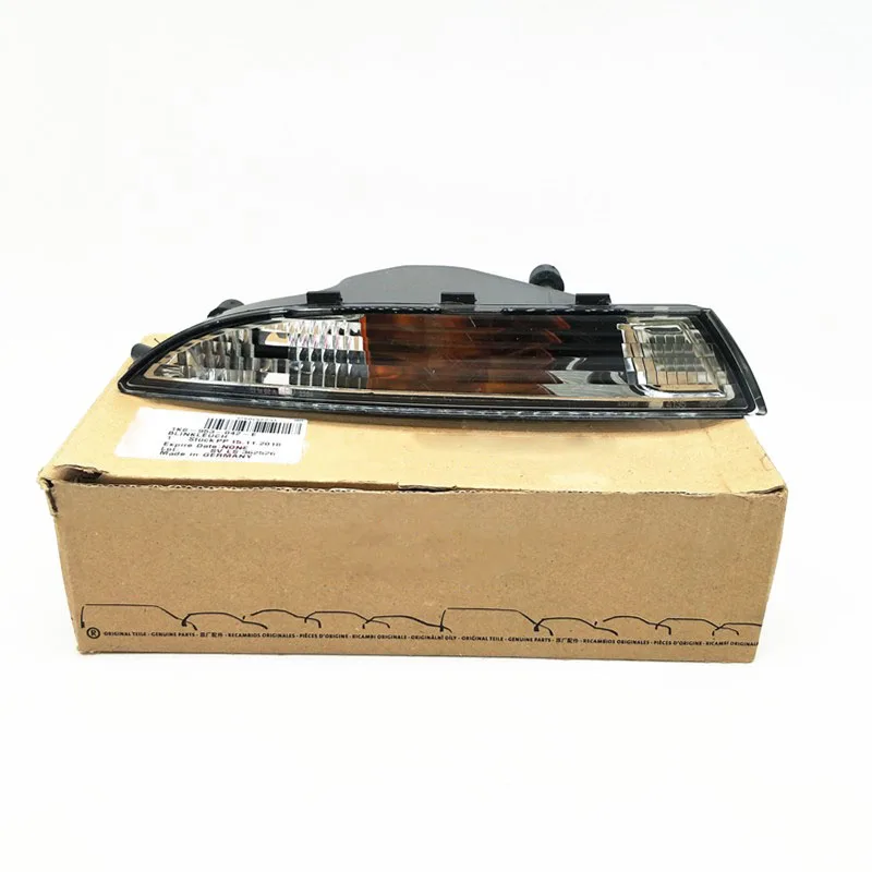 

1K8 953 042E Left Right Side Turn Light For VW Scirocco 2009-2014