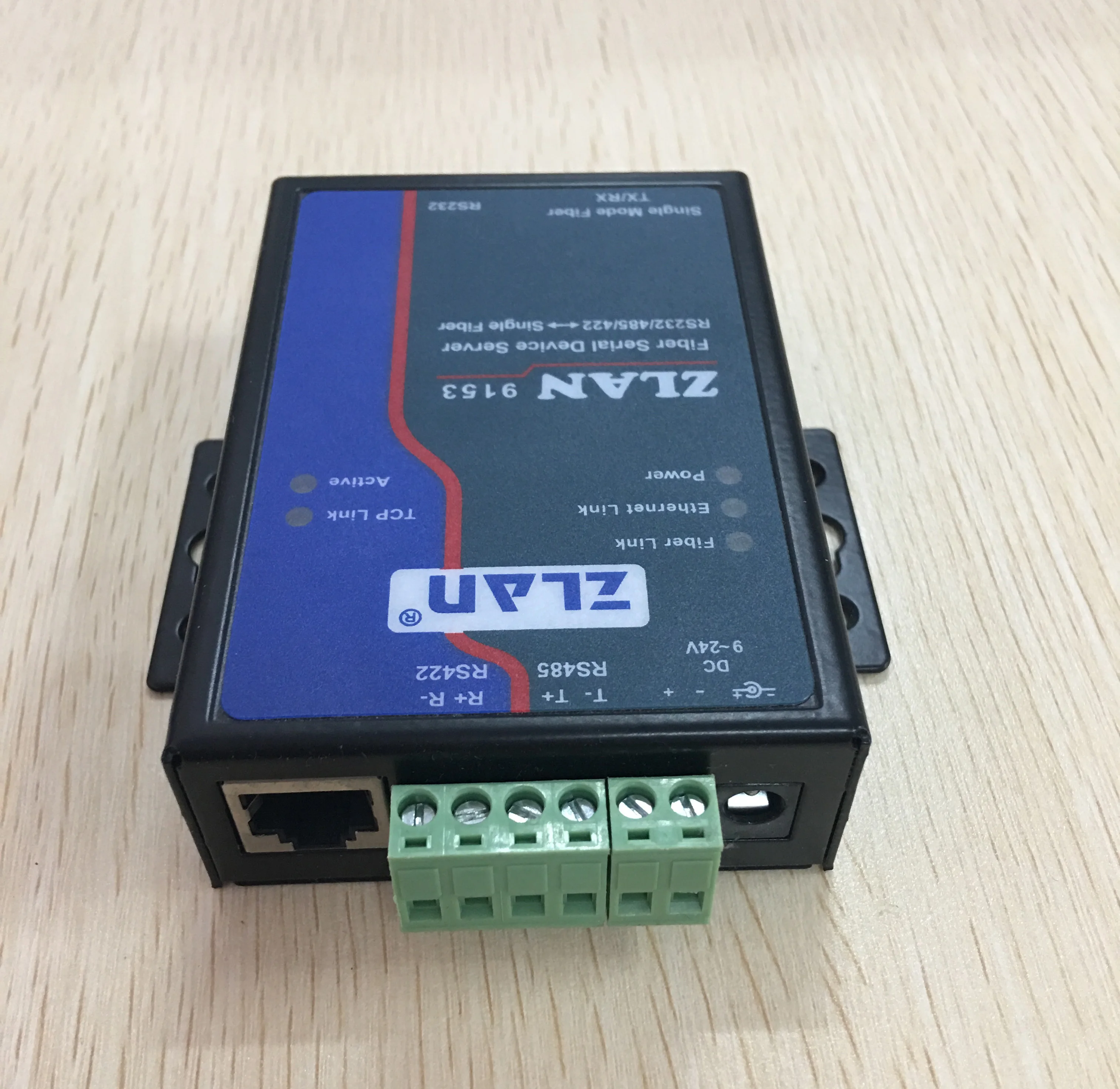 Последовательный преобразователь RS232 RS485 RS422 в Ethernet оптоволокно SC одна модель