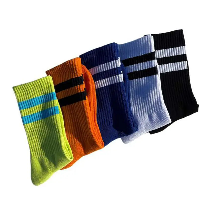 Basketball Running Socks Men's and Women's Medium Sleeve Socks Thickened Sports Sweat-absorbing Durable Two-stroke High Top Feet