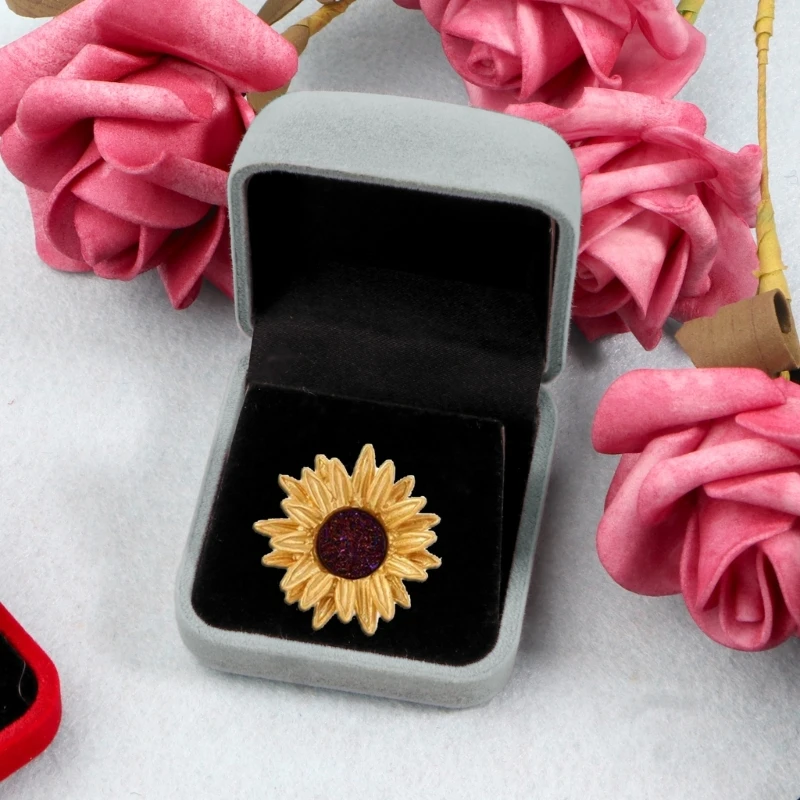 

Velvet Coin Box Medals Storage Military Coin Display Box Jewelry Gift Box