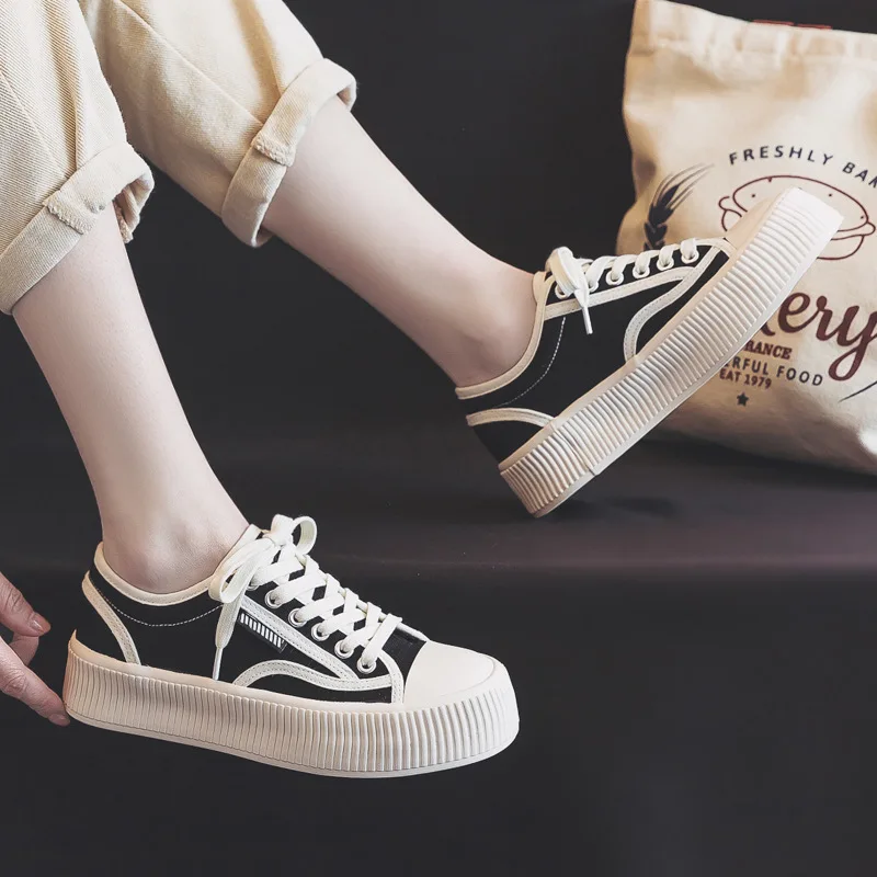 

Womens Vulcanized Shoes Black White Canvas Shoes Womens All-match Low Cut Skate Shoes Students Lace-up Platform Sneakers
