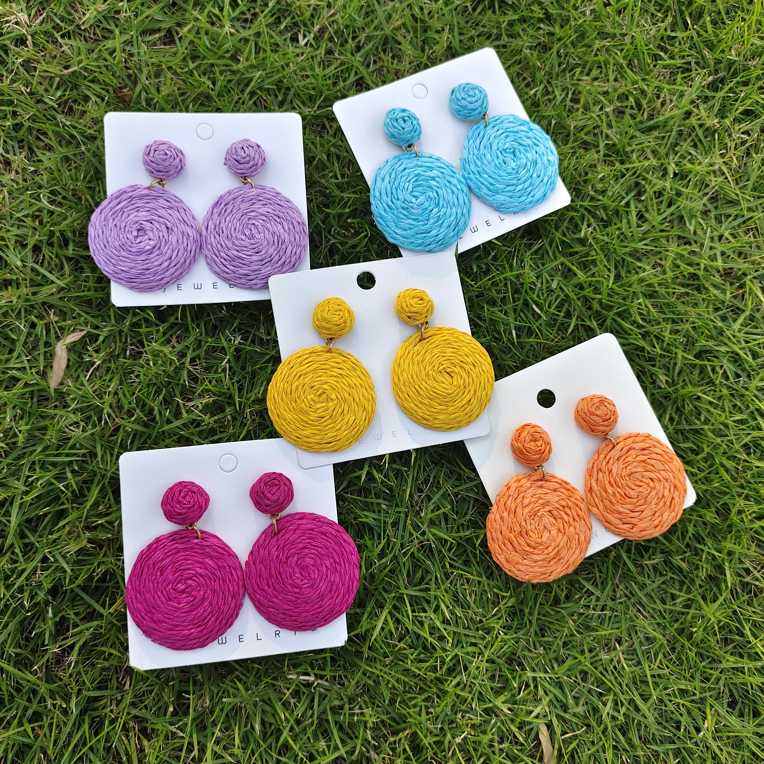 

Dvacaman Boho Rattan Statement Drop Earrings For Women Girls Handmade Geometric Round Raffia Earrings Summer Jewelry Accessories