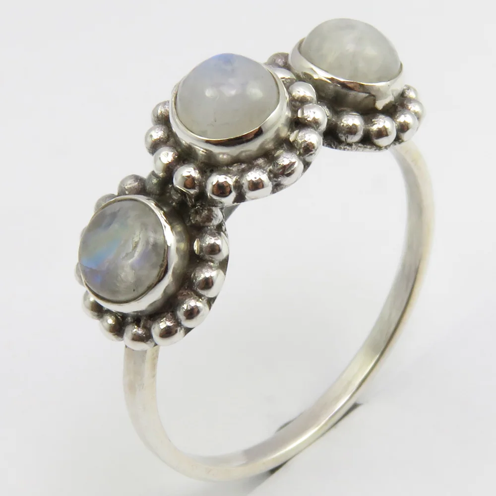 

Semi-precious Stone Vintage Style Ring Size 9.5 3.7 Grams
