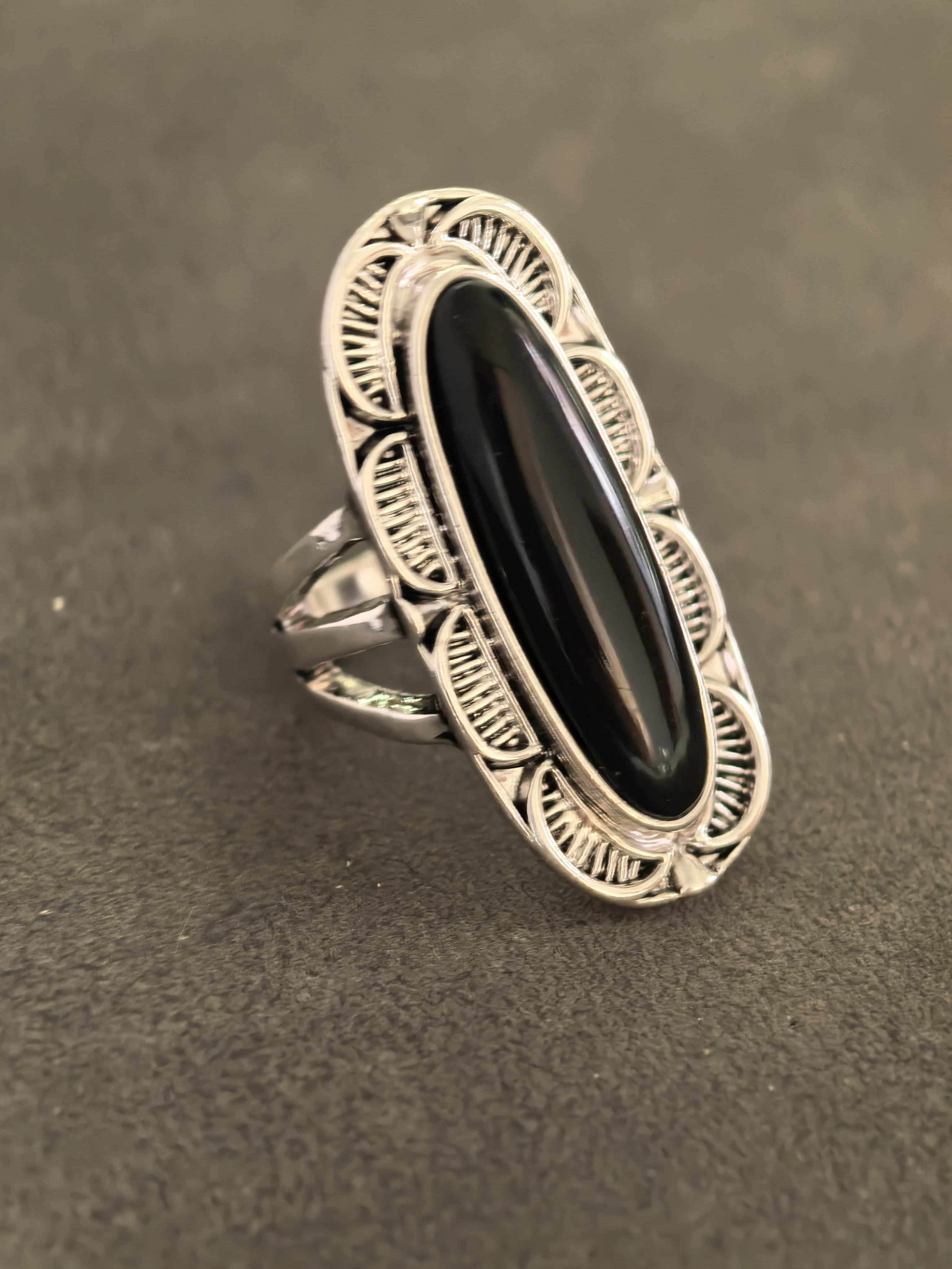 Qingdao Factory Personalized Ring Men and Women Inlaid Obsidian Black Oil Dripping Snake Index Finger