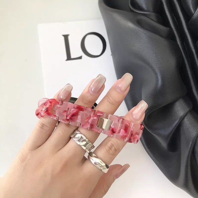 Women Luxury Watch Band For Apple Watch 44 42 40 38 41 45mm Resin Lady Bracelet For Iwatch 7/6/se/5/4/3/2/1 Transparent Strap