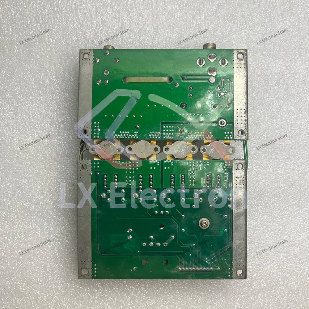 Фото Плата радиочастотного усилителя JRC CAH-250 250 Вт: HF/SSB 1.6-30 МГц, 4x 2SK410 MOSFET Push-Pull, 13.8В, вход 10-20 Вт, 1 шт./лот №2