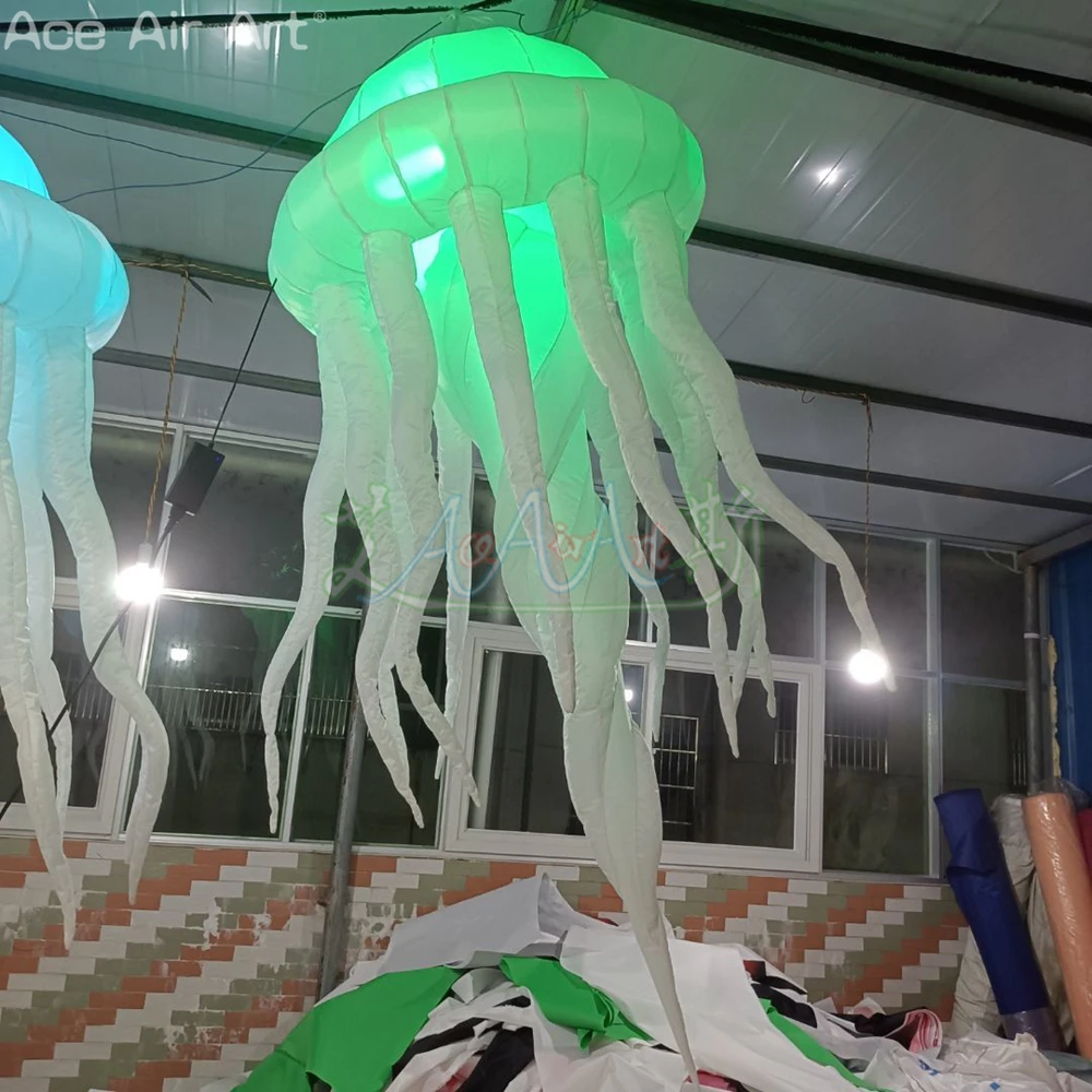 

Giant Ceiling Hanging Wonderful Inflatable Jellyfish Pop Up Scaleph Relipca with Color Changing LED Lights for Events Decoration