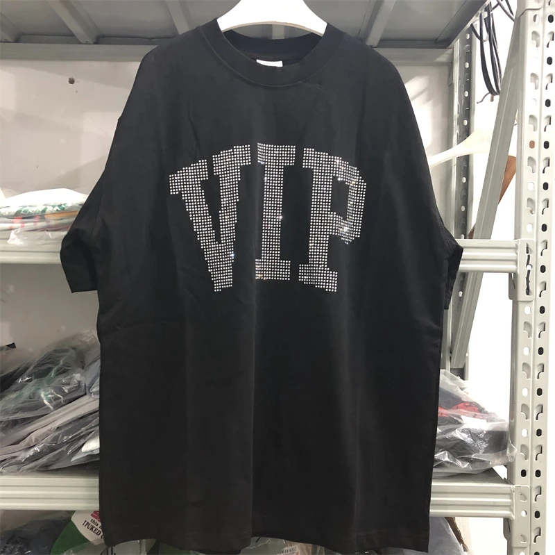 

23SS Streetwear Rhinestone Vetements LIMITED EDITION Logo T Shirt Men Women Oversize Black Casual T-shirt Tops Tee