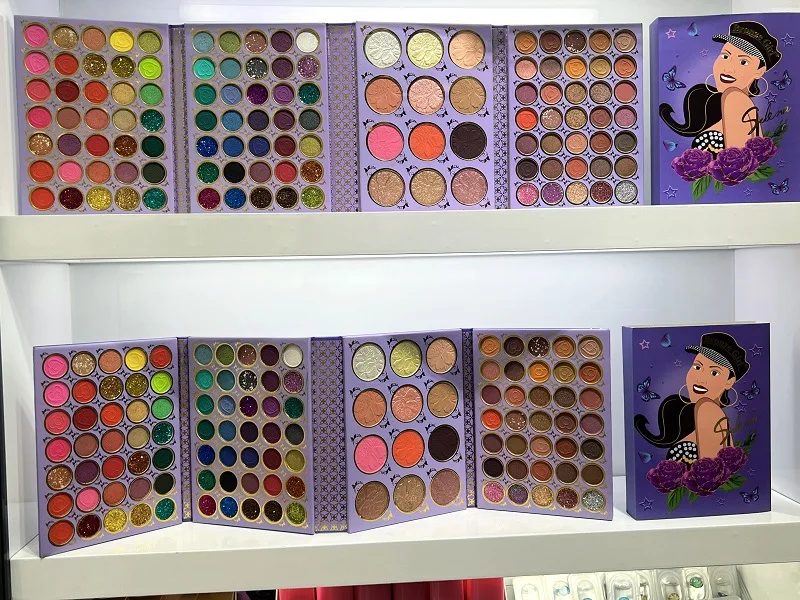 

Bronze Girl Multicolor Four-fold Pearl Matte Eyeshadow Highlighter Blush Earth Cream Sequin Makeup Artist Eyeshadow Eye Glitter