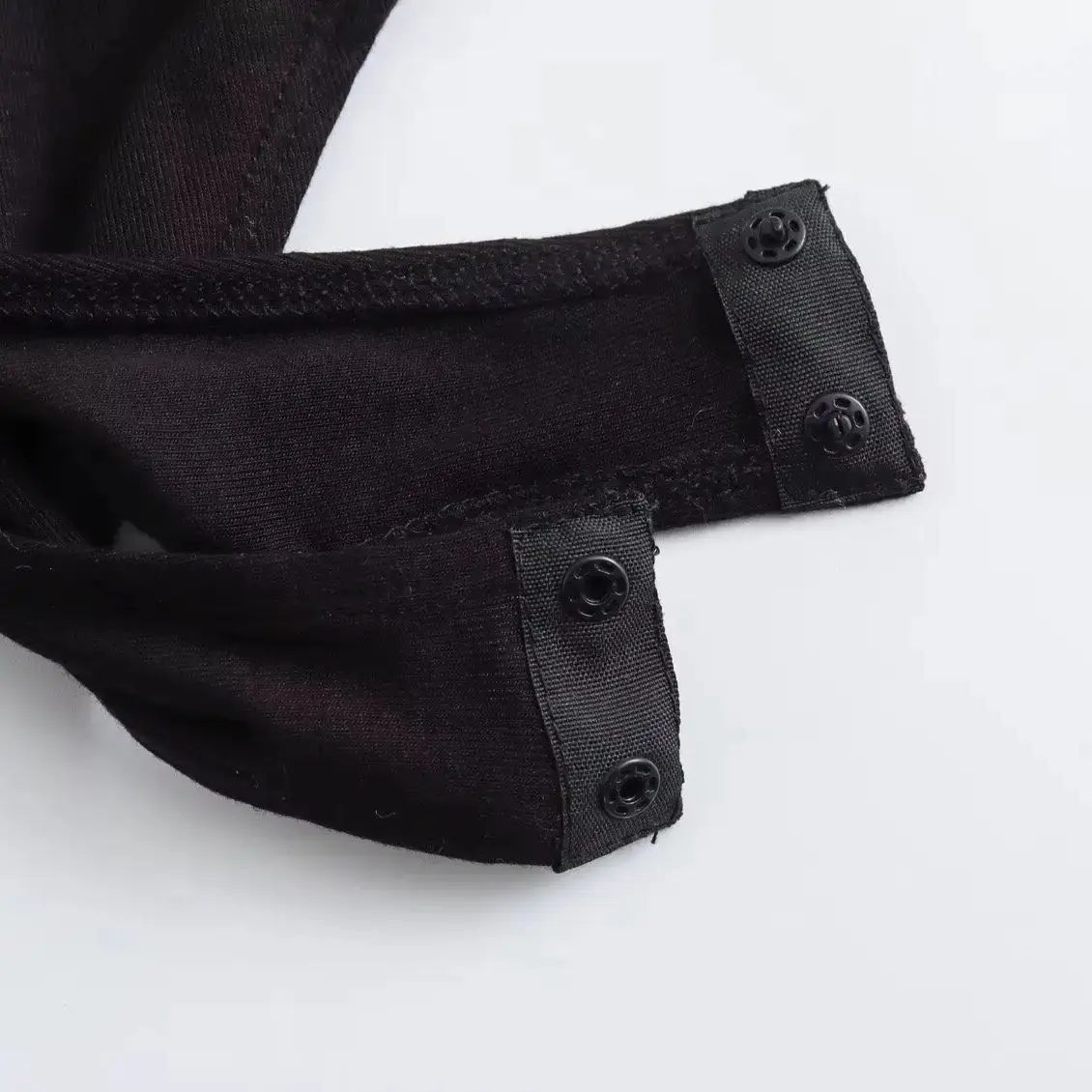 TRAF черное боди с открытыми плечами для женщин нижнее белье со рюшами сексуальное