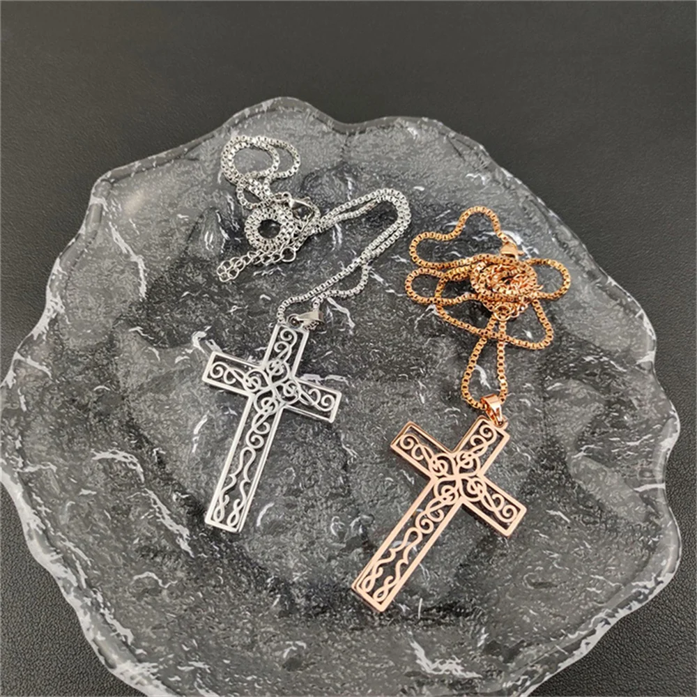 

Personality Cross Pendant Stainless Steel Jewelry Necklace for Women Men Box Chain Fashion Simple Cross Necklace Exquisite Gift