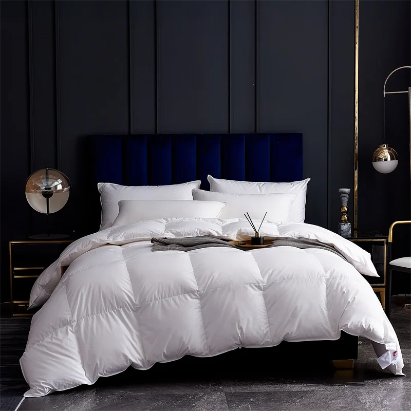

95 % Goose Down Double duvet Couple bed quilt luxury fluffy Bed duvets Five-star Hotel blanket winter Comforter cotton bed cover
