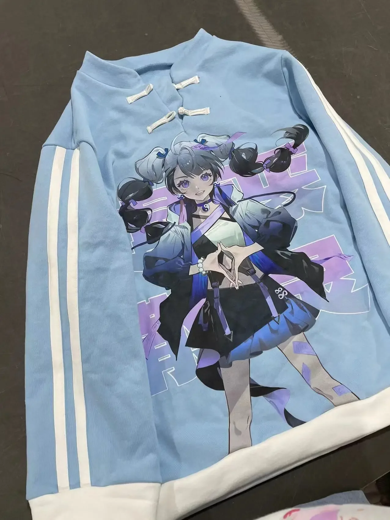 Толстовка Женская бархатная с принтом и пряжкой в стиле японского аниме