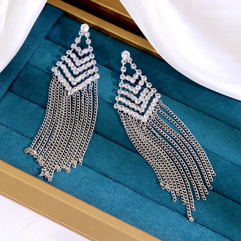 

Temperament Elegant Zircon Long Tassel Earrings for Woman Party Casual Accessories