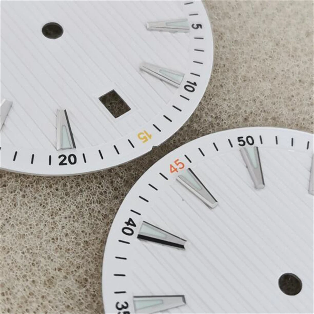 New Style Strip Nail Dial 33.5mm Green Luminous Watch Dial for NH35 Nh36/4R/7S Movement