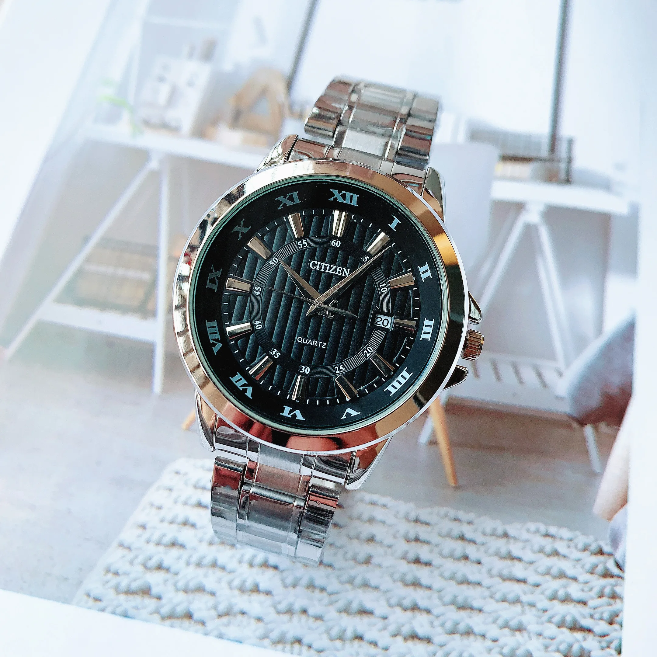 

CITIZEN Luxury New Men's Quartz Watch