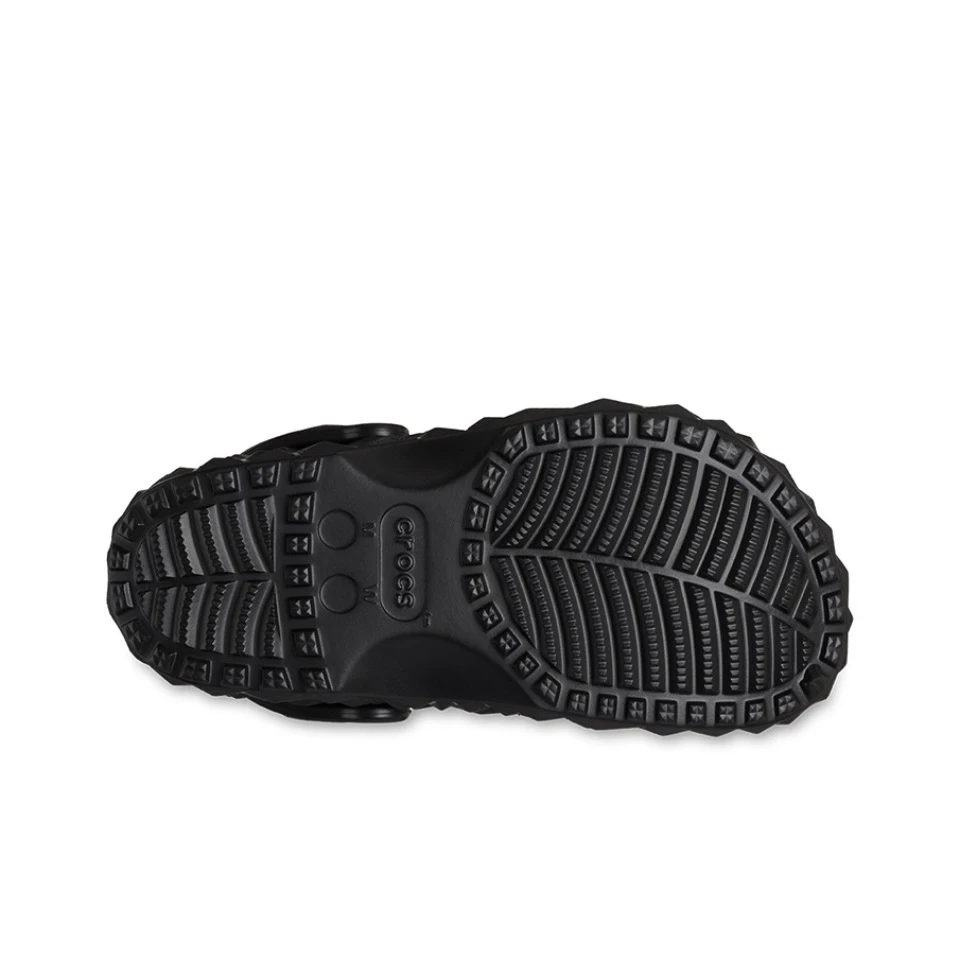 Сандалии Crocs унисекс классические с геометрическим рисунком Повседневные