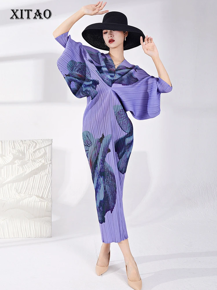 

XITAO Asymmetrical Dress Woman Korea 2022 Winter New Arrival Personality Fashion Loose V-neck Batwing Sleeve Dress ZY8299