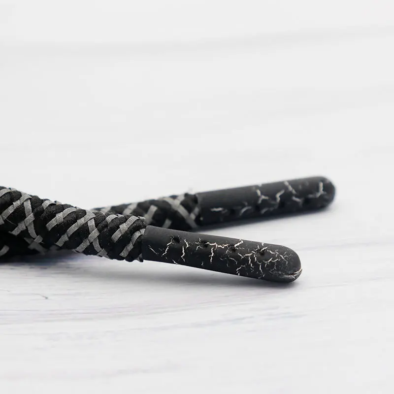 Weiou Fashion Lightnin Pattern Wholesale Metal Aglets 100pcs/set 22.4*5.8MM Sneaker Cord Copper Black Tips Rope Zinc Alloy Heads