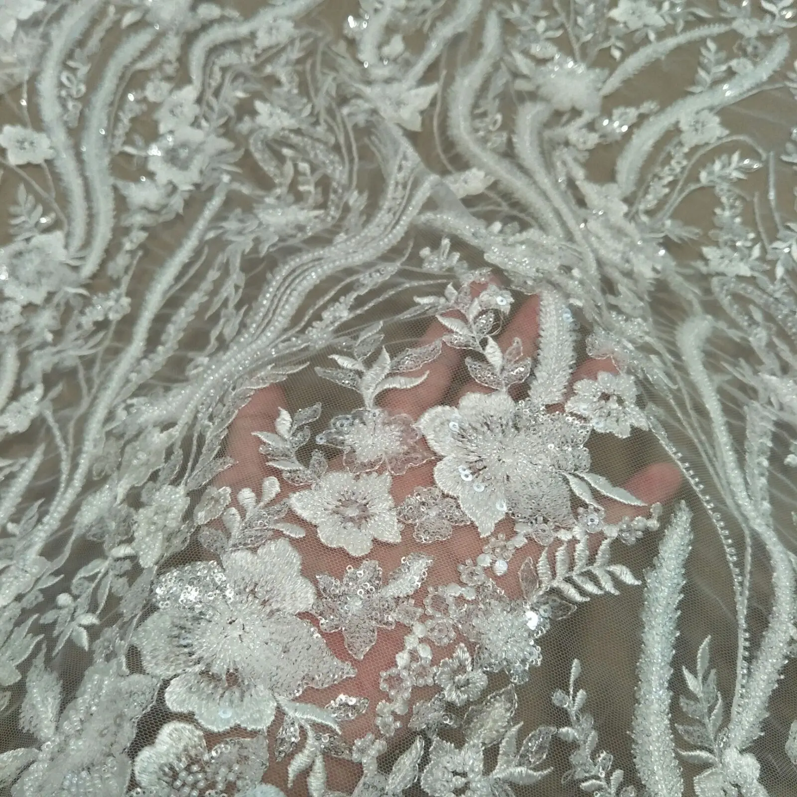 Свадебное платье для невесты кружевное плотное Бисероплетение кружевная ткань