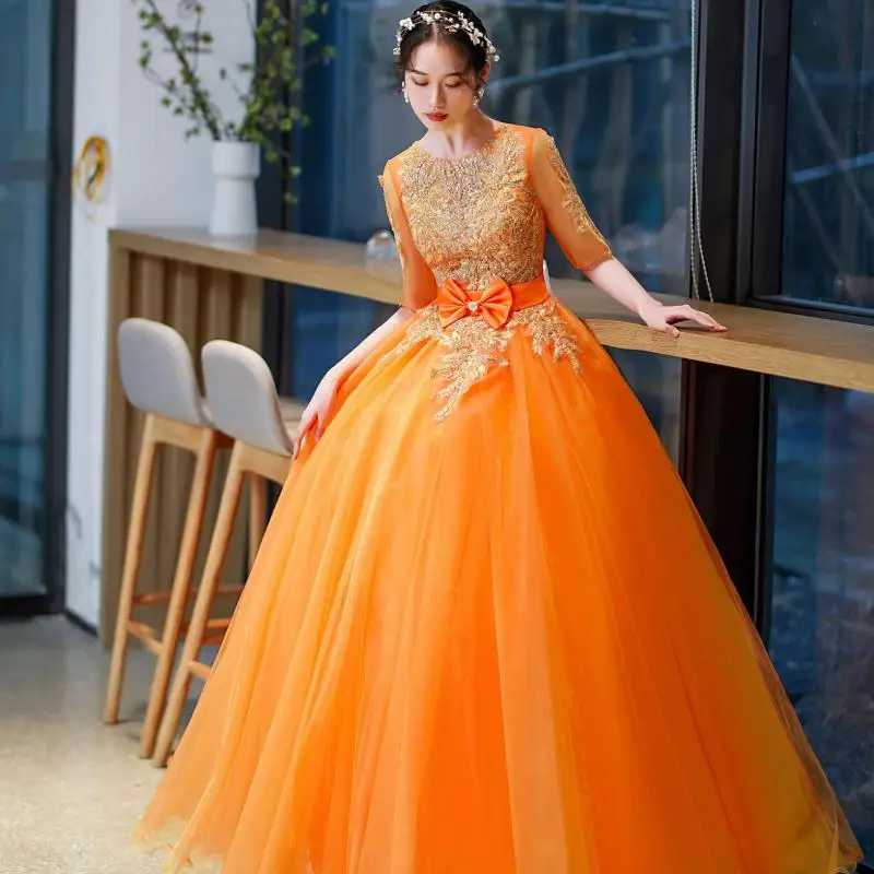 

Scoop Neck Tulle Quinceanera Dresses With Bow Lace Flowers Beading Half Sleeves Ball Gown Appliques Women Suknia Balowa