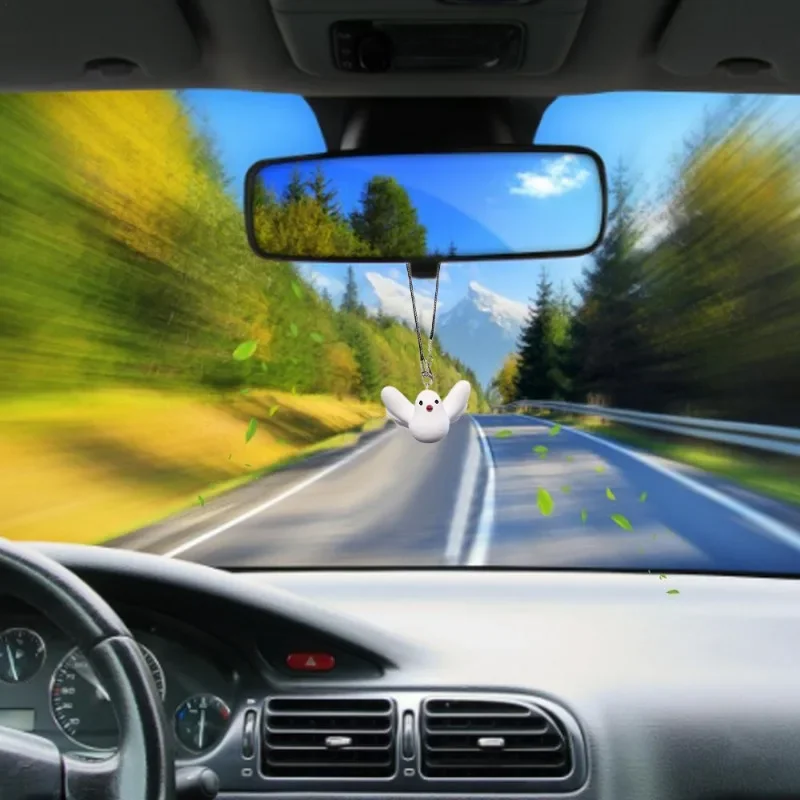 Подвеска для зеркала заднего вида в виде голубей