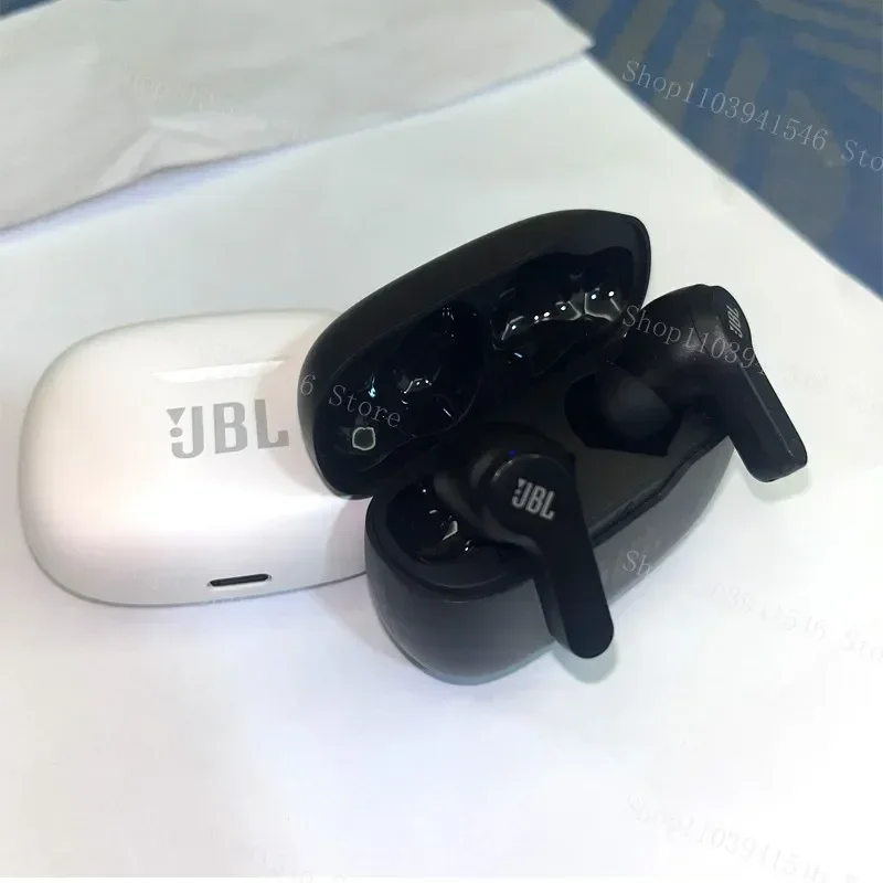 Фото Наушники JBL WAVE 200TWS — беспроводные наушники True Wireless, Bluetooth 5.0, спортивные наушники с микрофоном, версия для Гонконга. №5