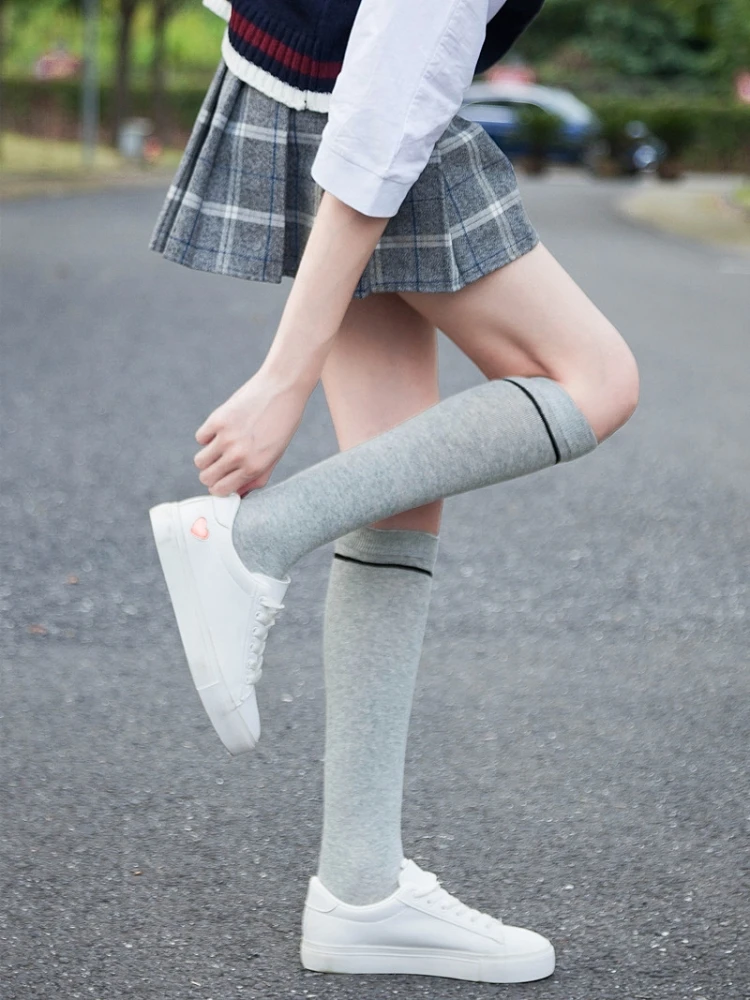 

Horizontal Bars Striped Medium Tube Socks Cotton Socks Female Students' Lower Leg Socks Knee Length Socks Long Tube Socks
