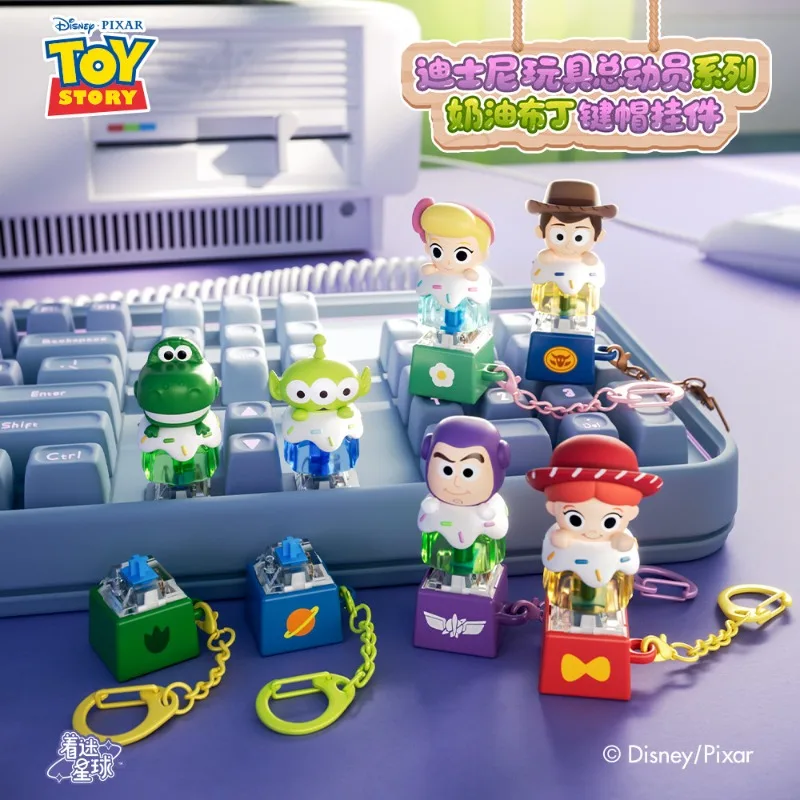 Фото В наличии: Брелок-кейкап Disney Pixar Toy Story, мультяшный аниме-аксессуар, подвеска для сумки с персонажами Вуди, Баззом Лайтером, Инопланетянином, Рексом №1